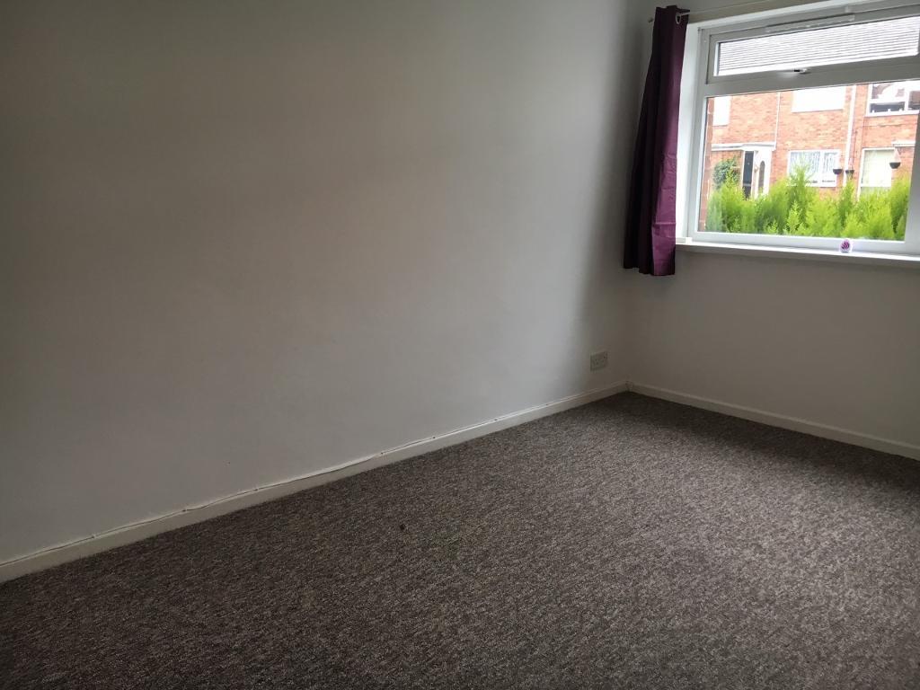 2 Bedroom Flat to Rent in WEST BROMWICH, B71 1RL