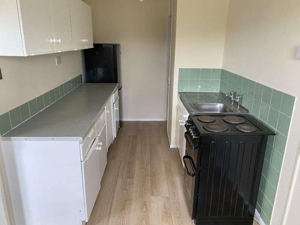 2 Bedroom Flat to Rent in West Bromwich, B71 3PE