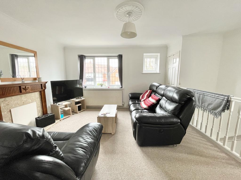 2 Bedroom Flat for Sale in West Bromwich, B71 4DQ