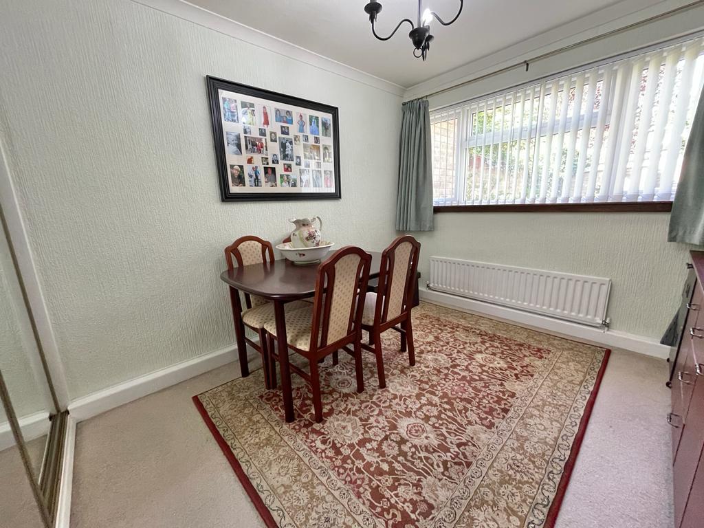 2 Bedroom Maisonette for Sale in West Bromwich, B71 3EE