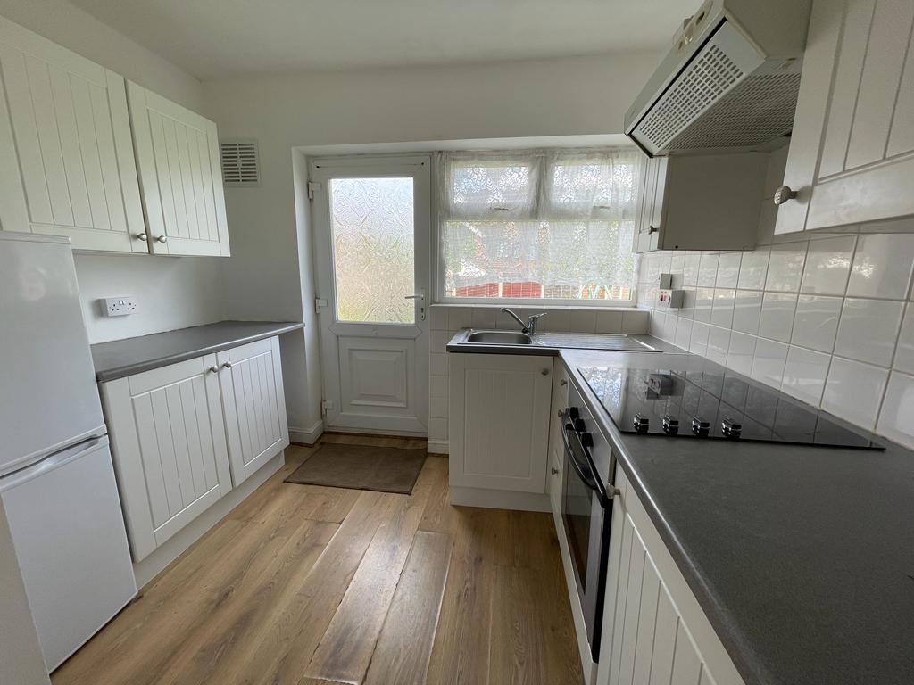 1 Bedroom Flat for Sale in West Bromwich, B71 2AG