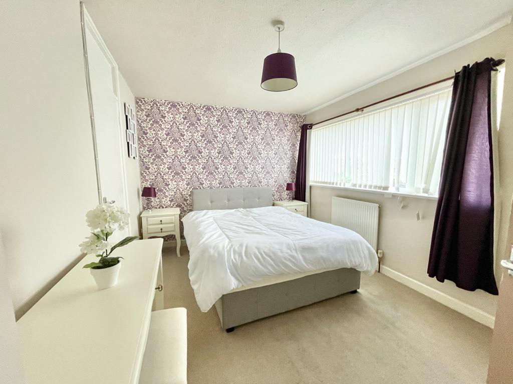 3 Bedroom End Terraced for Sale in West Bromwich, B71 3EB
