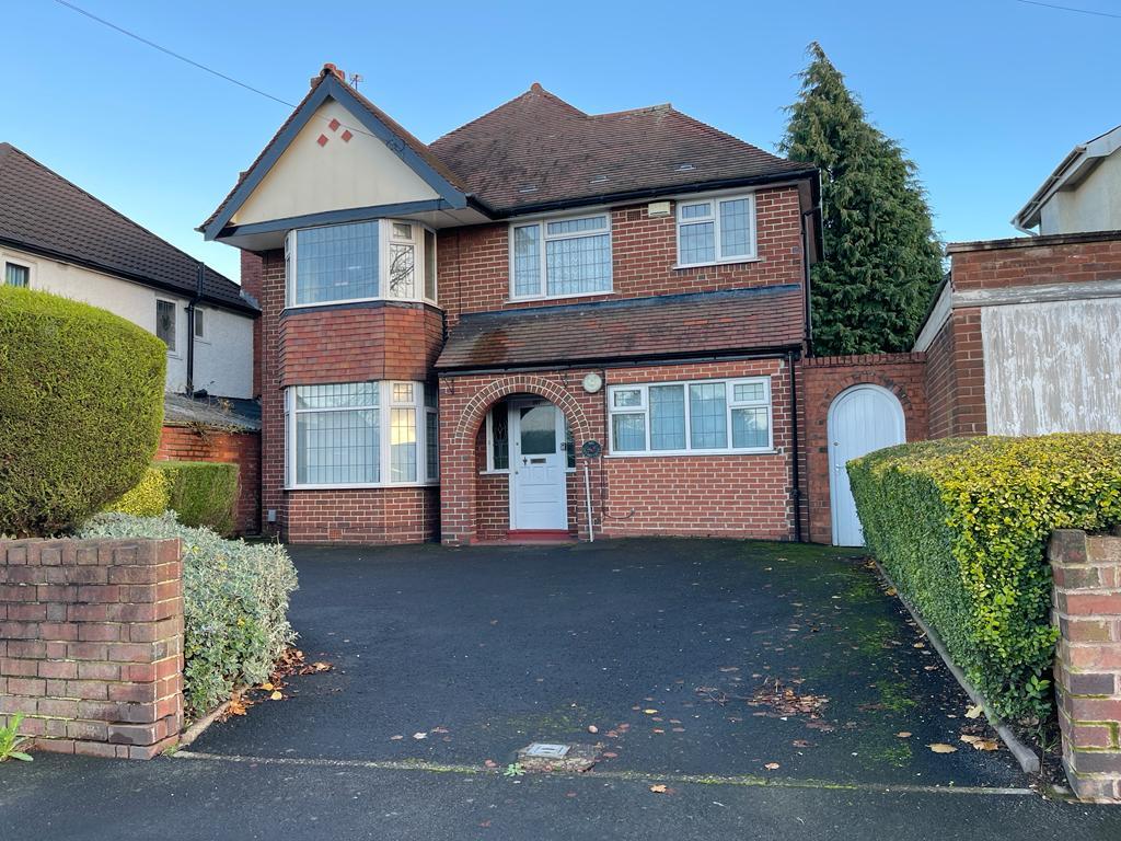 4 Bedroom Detached for Sale in West Bromwich, B71 3LN
