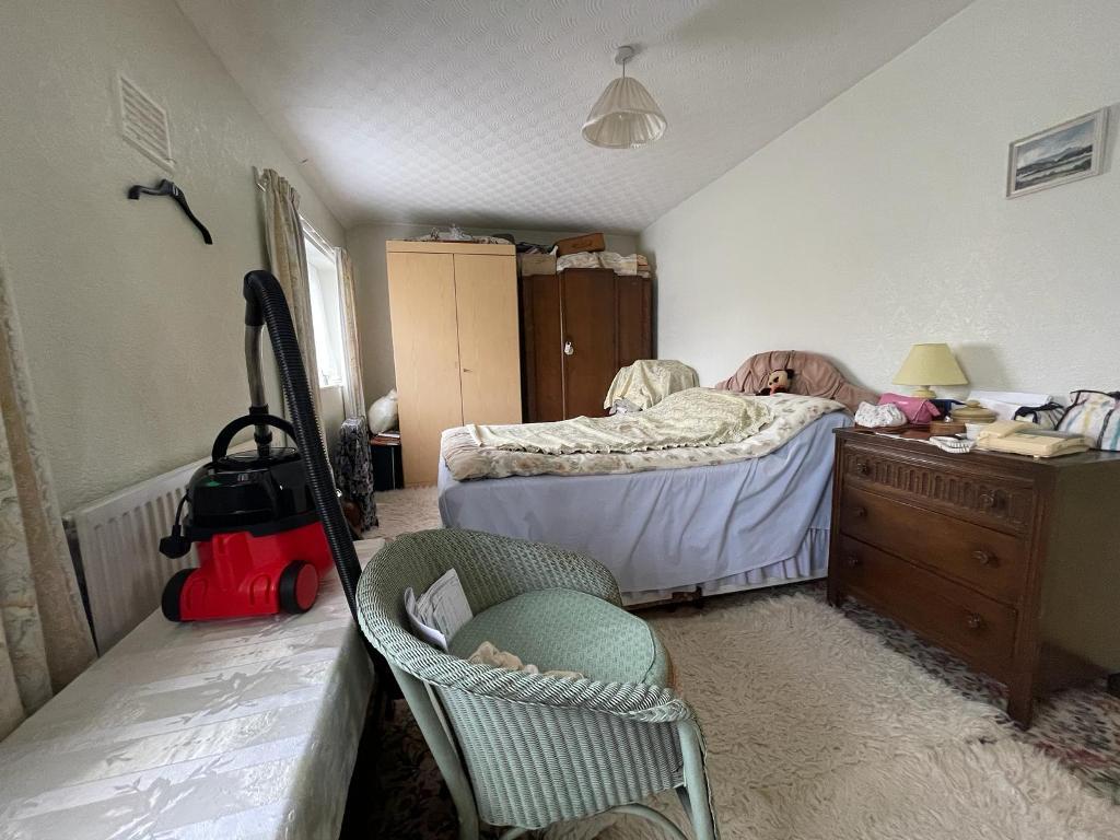 2 Bedroom Terraced for Sale in Wolverhampton, WV3 7HY