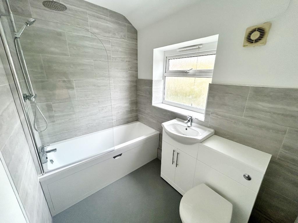 2 Bedroom Semi-Detached for Sale in Walsall, WS5 4EF