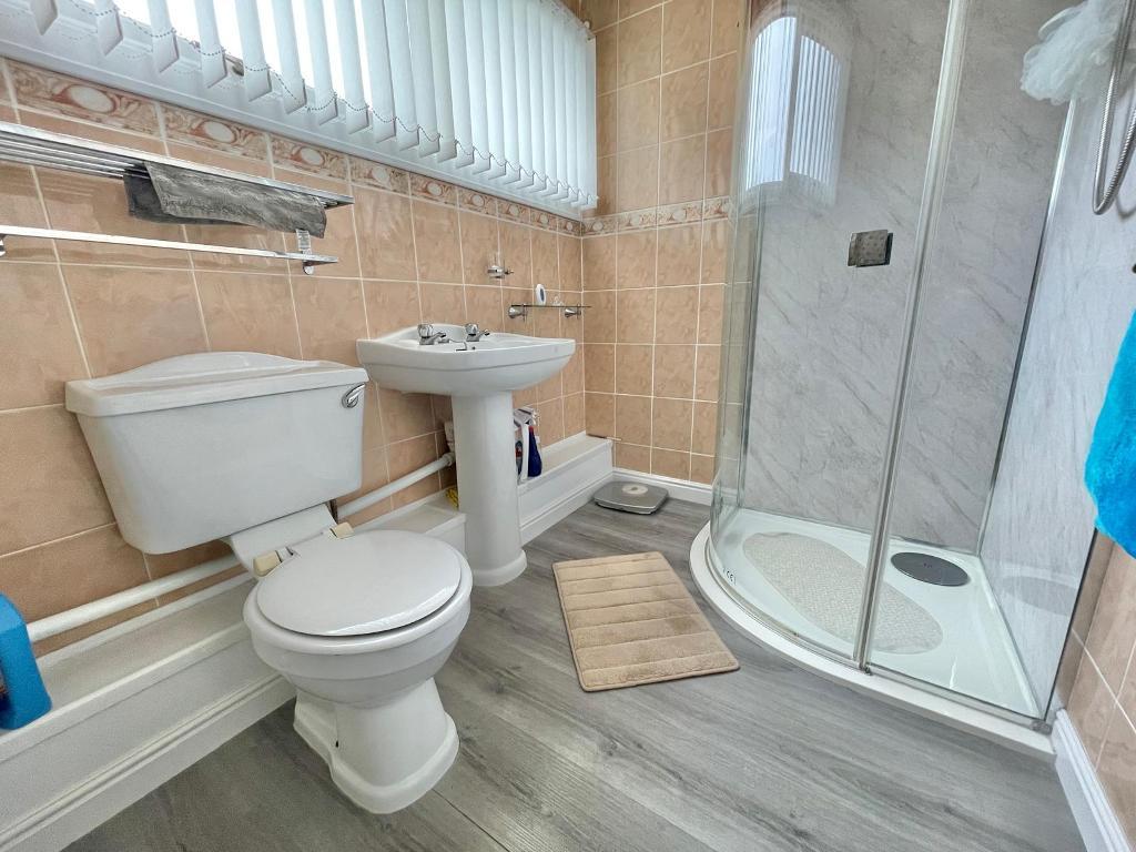 3 Bedroom Terraced for Sale in West Bromwich, B71 3SD