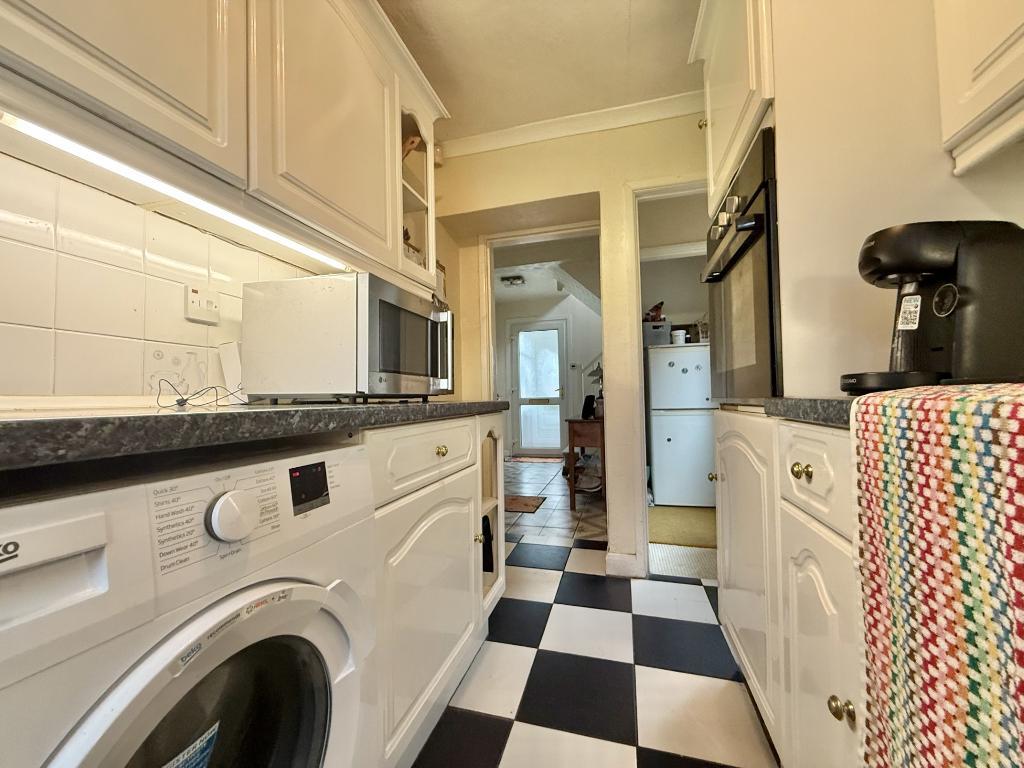 3 Bedroom Semi-Detached for Sale in Wednesbury, WS10 9PW