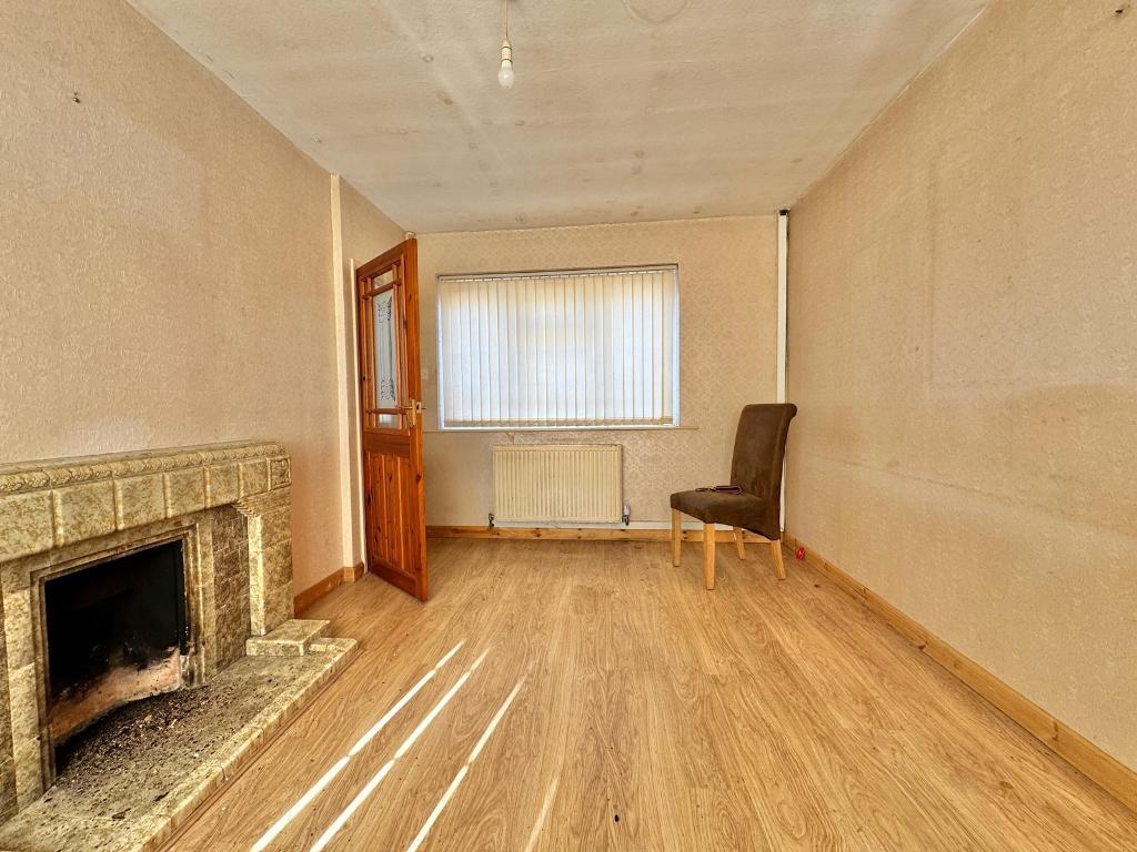 3 Bedroom Detached for Sale in Wednesbury, WS10 0BD