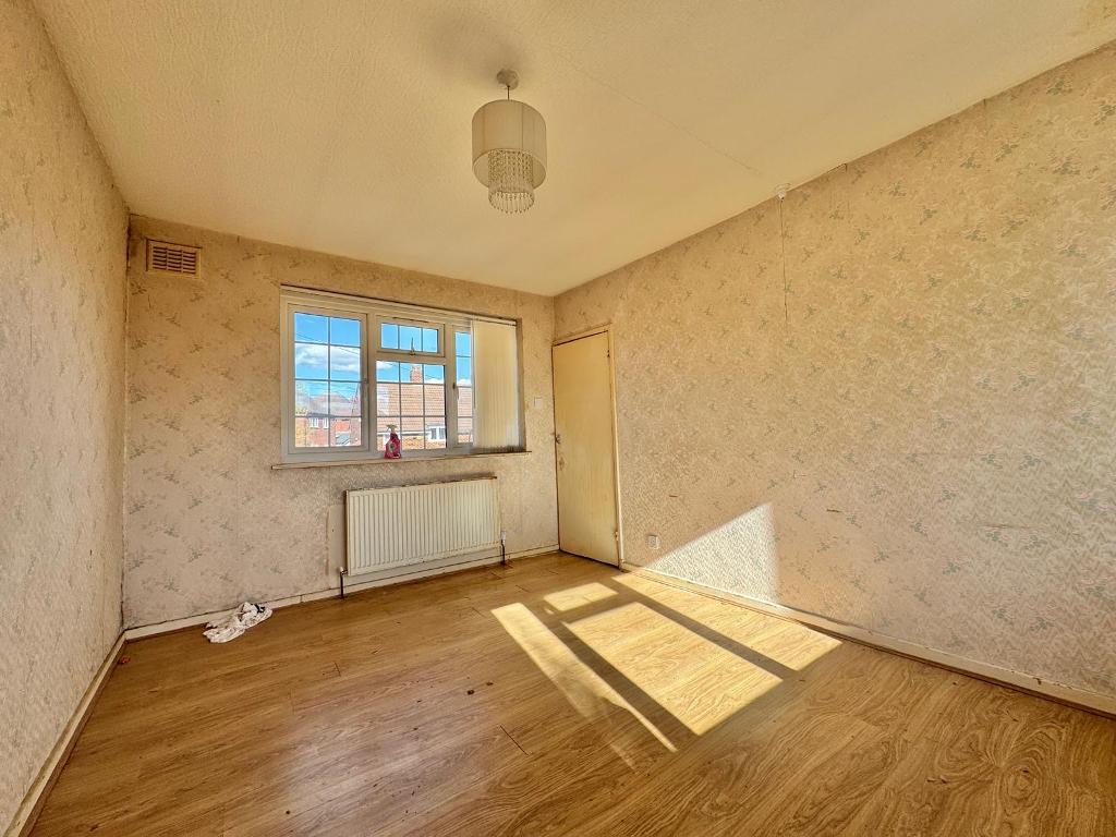 3 Bedroom Detached for Sale in Wednesbury, WS10 0BD