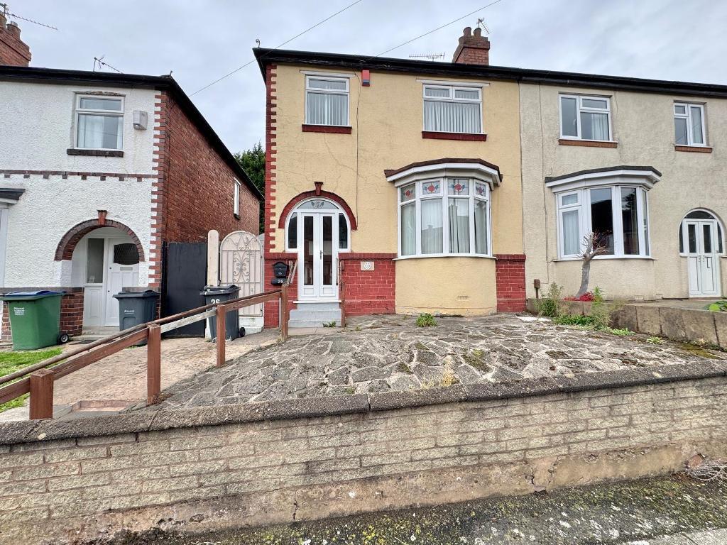 3 Bedroom Semi-Detached for Sale in West Bromwich, B71 3HX