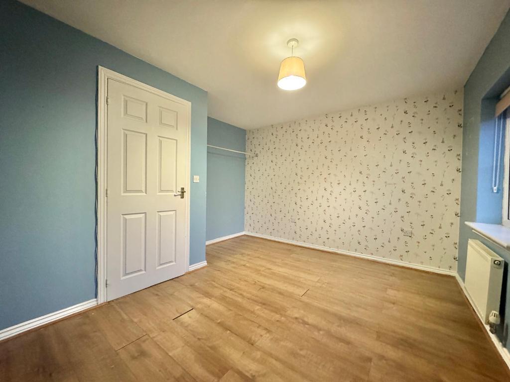 3 Bedroom Semi-Detached for Sale in Wednesbury, WS10 9TR
