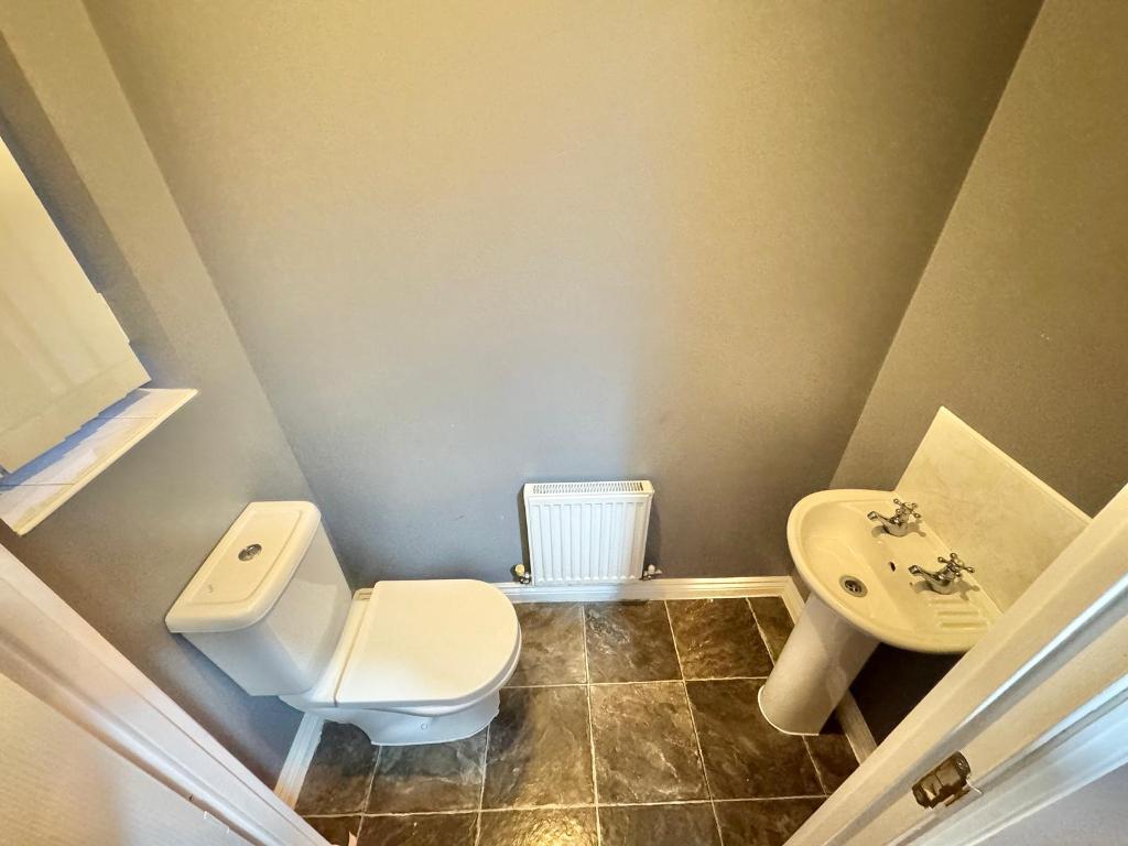 3 Bedroom Semi-Detached for Sale in Wednesbury, WS10 9TR