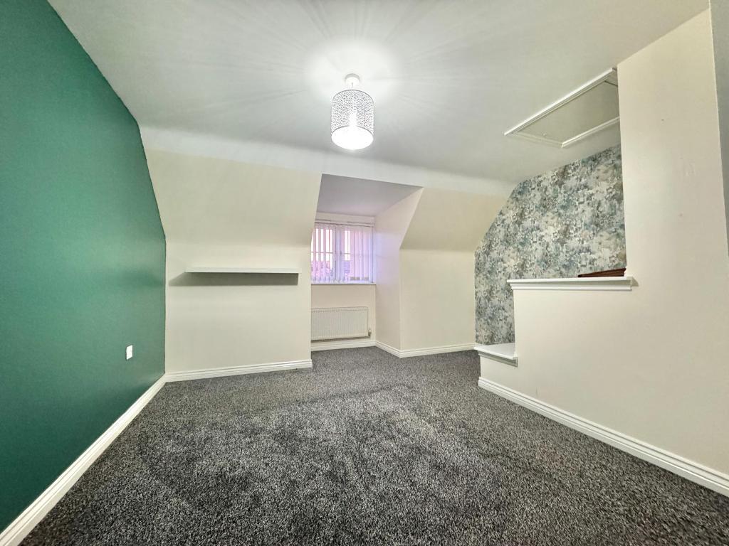 3 Bedroom Semi-Detached for Sale in Wednesbury, WS10 9TR