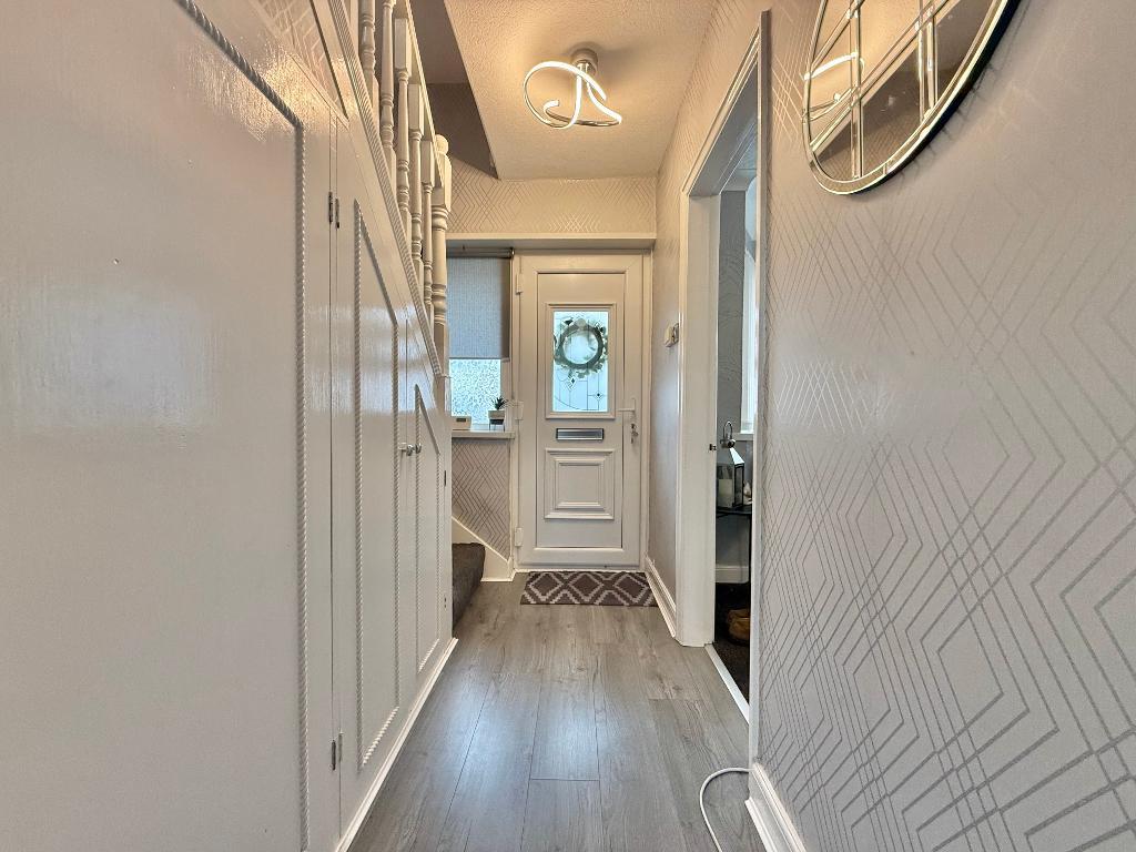 2 Bedroom Semi-Detached for Sale in West Bromwich, B71 2ES