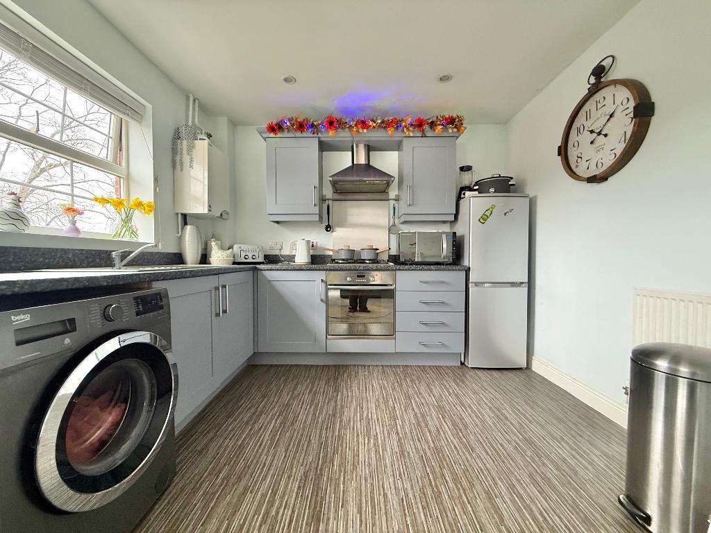 1 Bedroom Flat for Sale in West Bromwich, B71 3RH