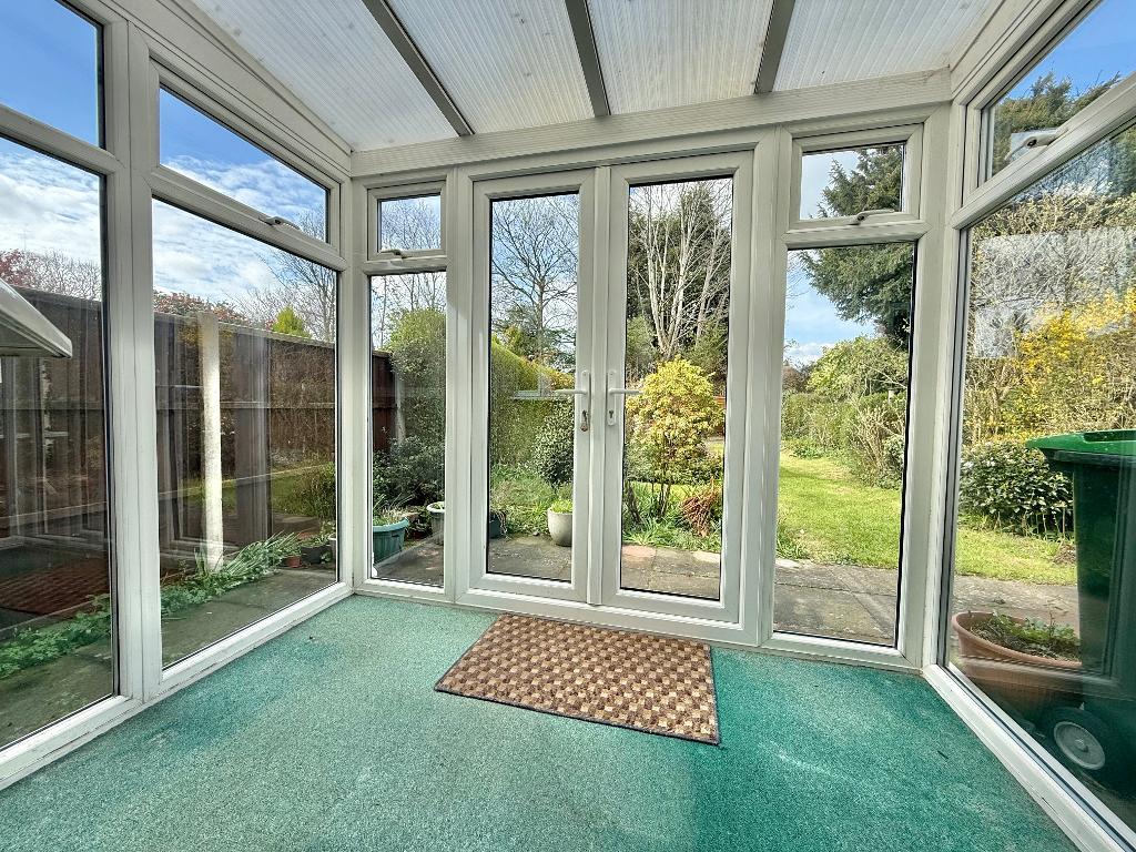 3 Bedroom Semi-Detached for Sale in West Bromwich, B71 3AF