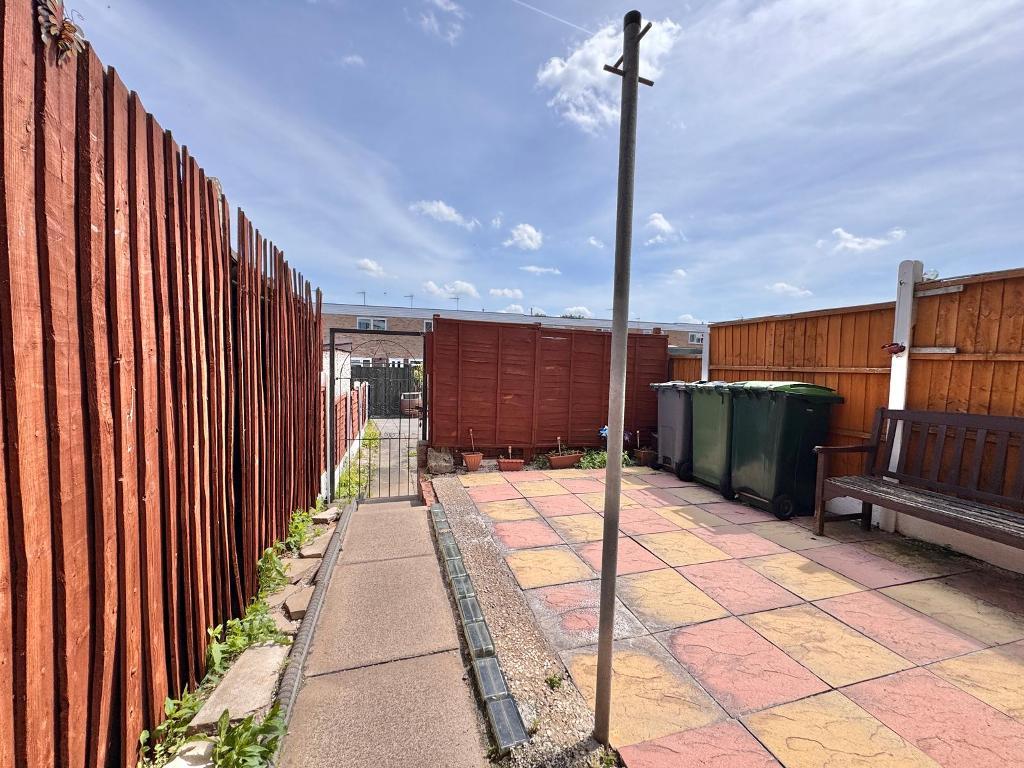 2 Bedroom Terraced for Sale in West Bromwich, B71 3SW