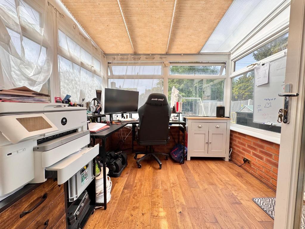 3 Bedroom Semi-Detached for Sale in Walsall, WS5 4NB