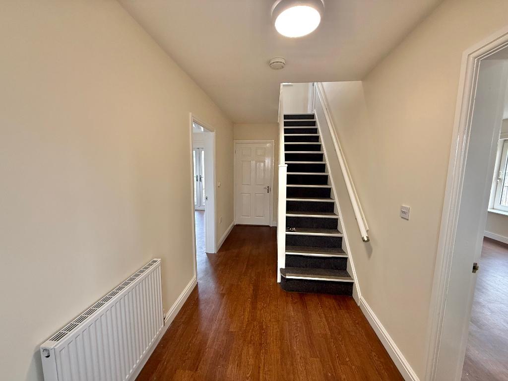 4 Bedroom Detached to Rent in Walsall, WS2 8AN