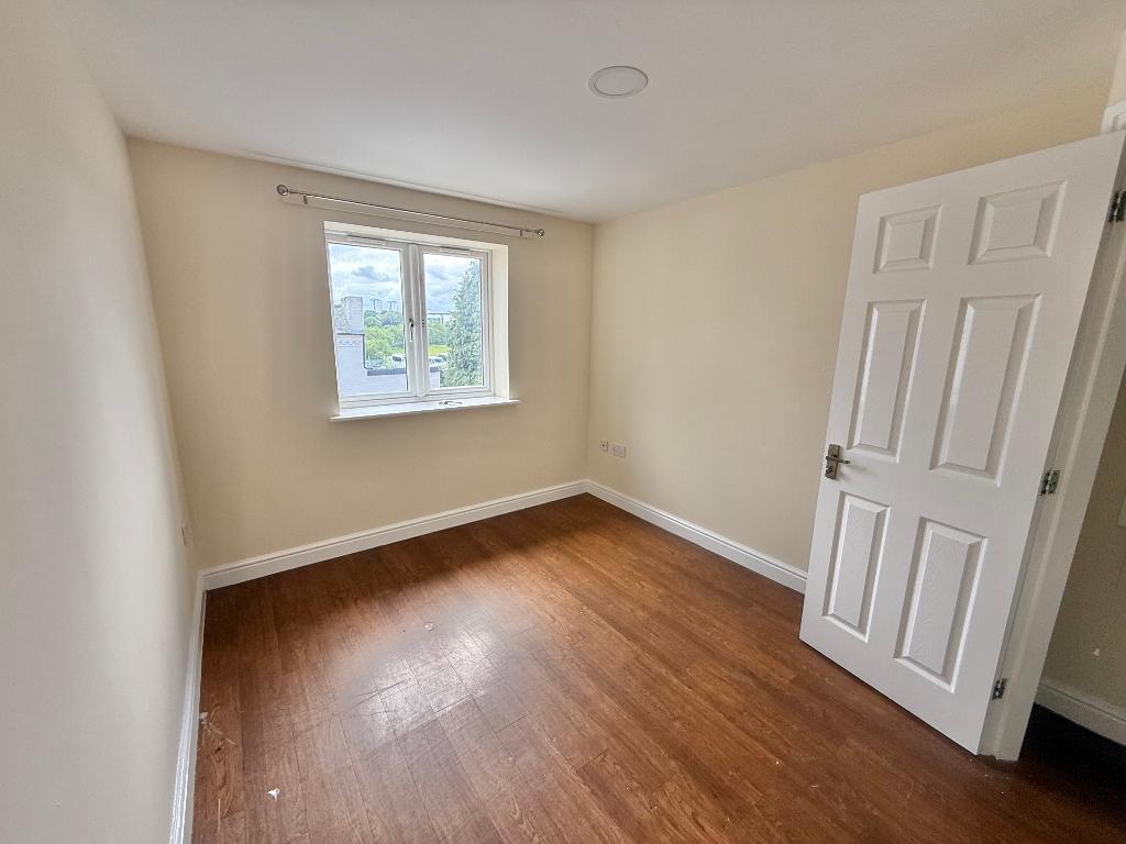4 Bedroom Detached to Rent in Walsall, WS2 8AN