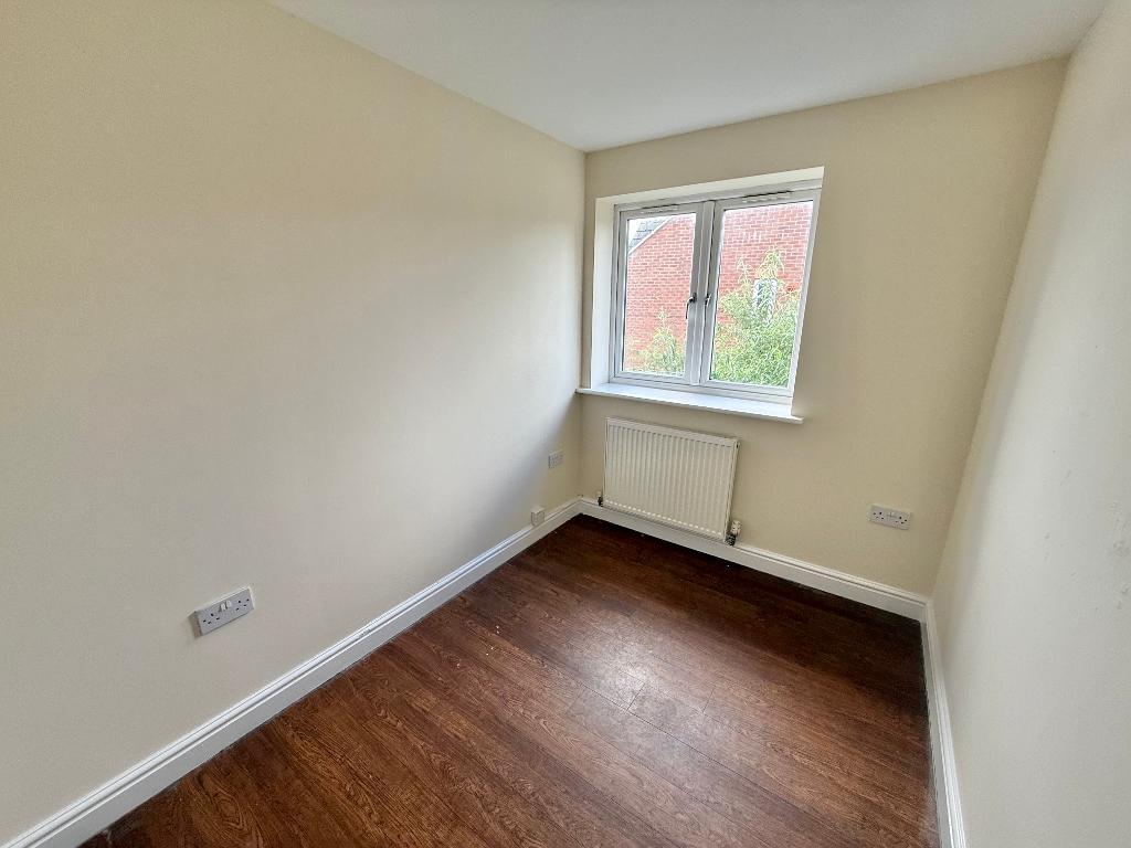 4 Bedroom Detached to Rent in Walsall, WS2 8AN