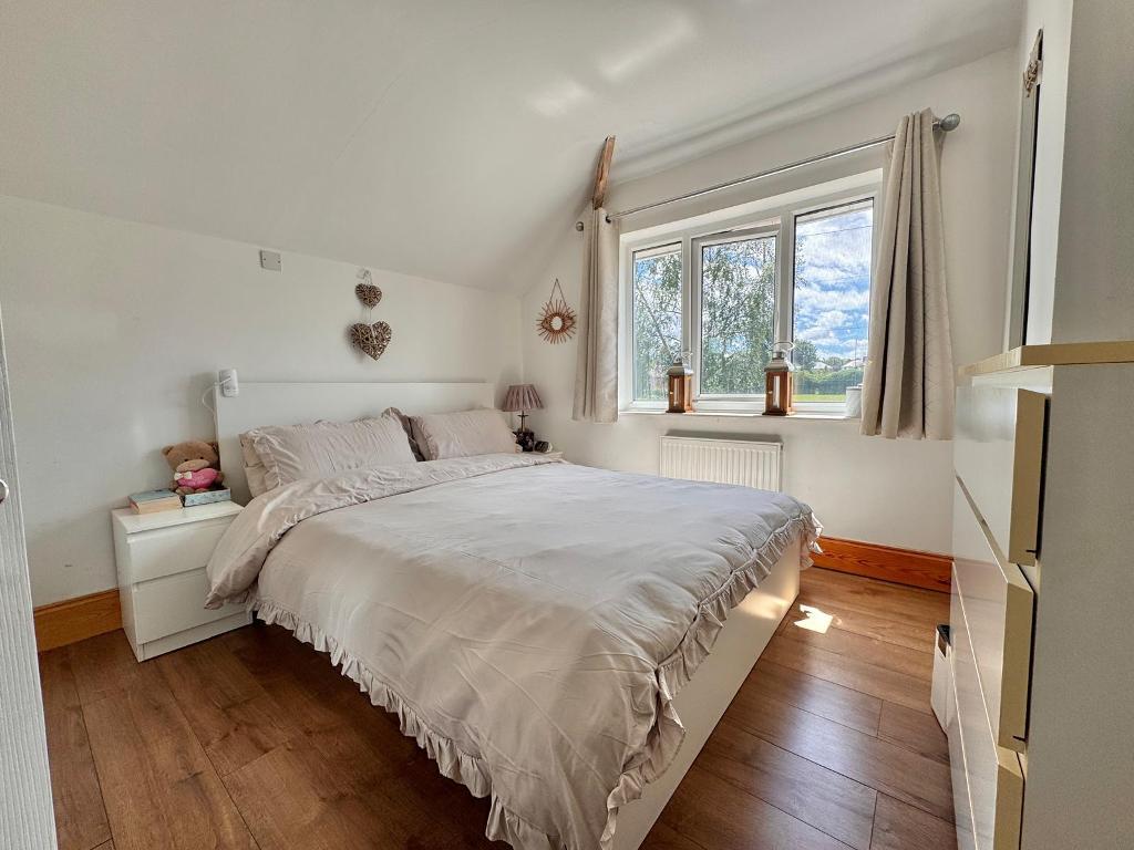 3 Bedroom Semi-Detached for Sale in Wednesbury, WS10 9BX