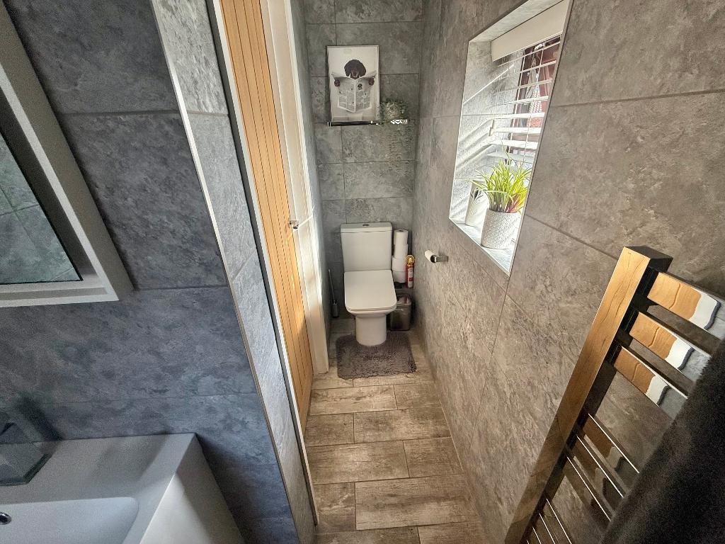 3 Bedroom Semi-Detached for Sale in West Bromwich, B71 2SH