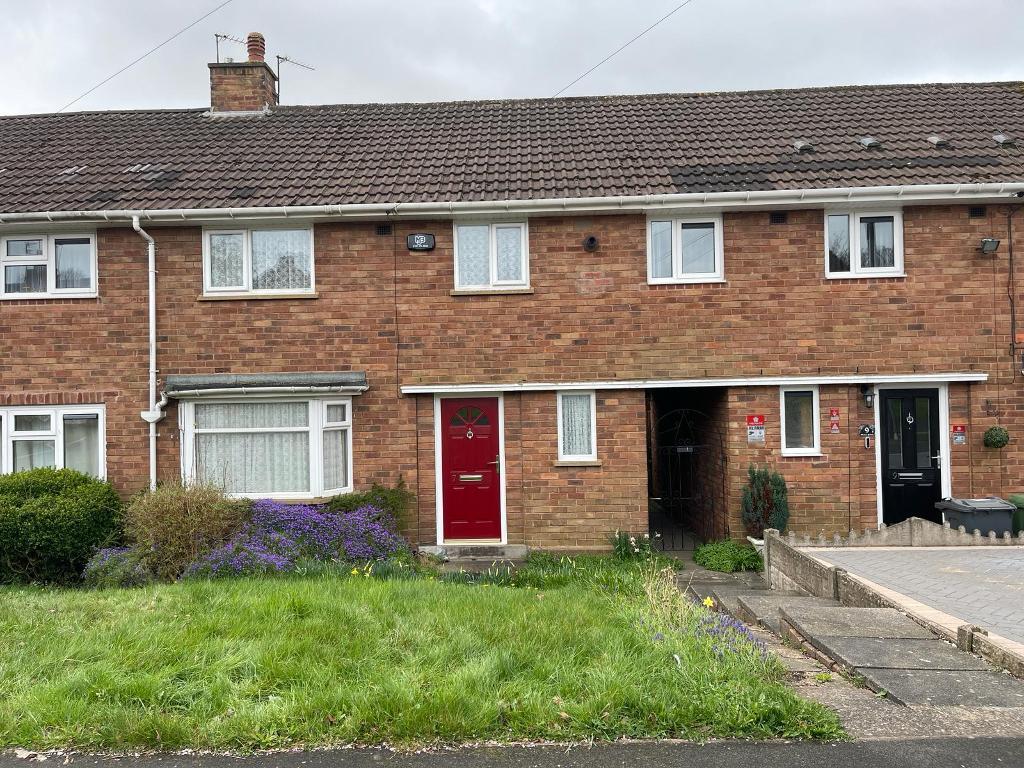 2 Bed Terraced Property to Rent in Wolverhampton, WV3 7HY