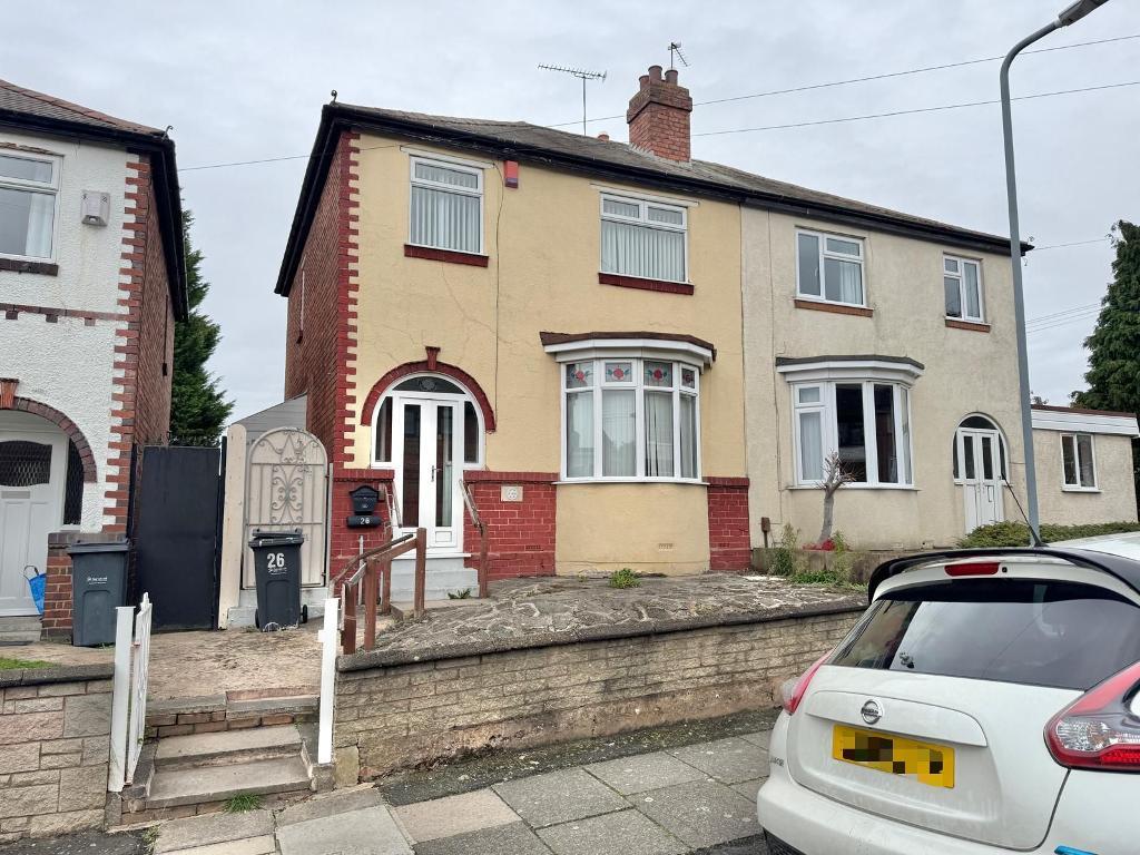 3 Bed Semi-Detached Property to Rent in West Bromwich, B71 3HX