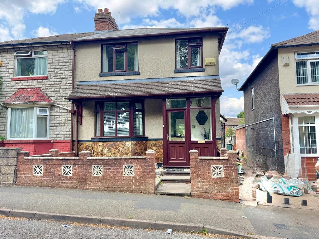 Greswold Street, West Bromwich, West Midlands, B71 1NS