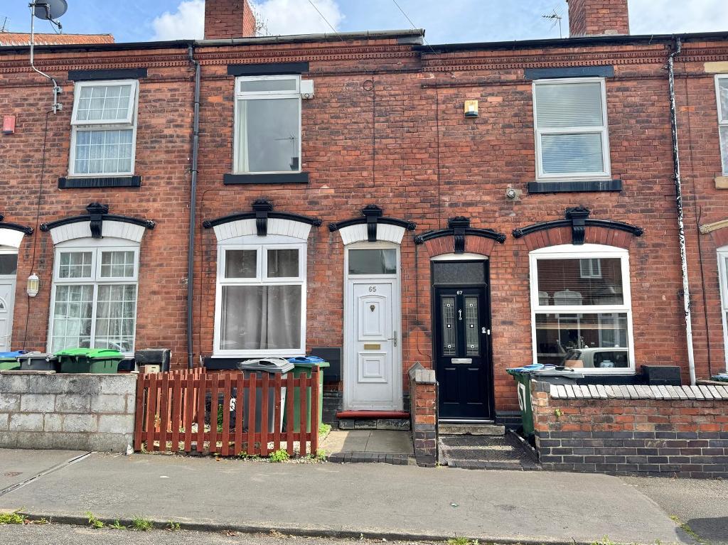 Emily Street, West Bromwich, B70 8LH