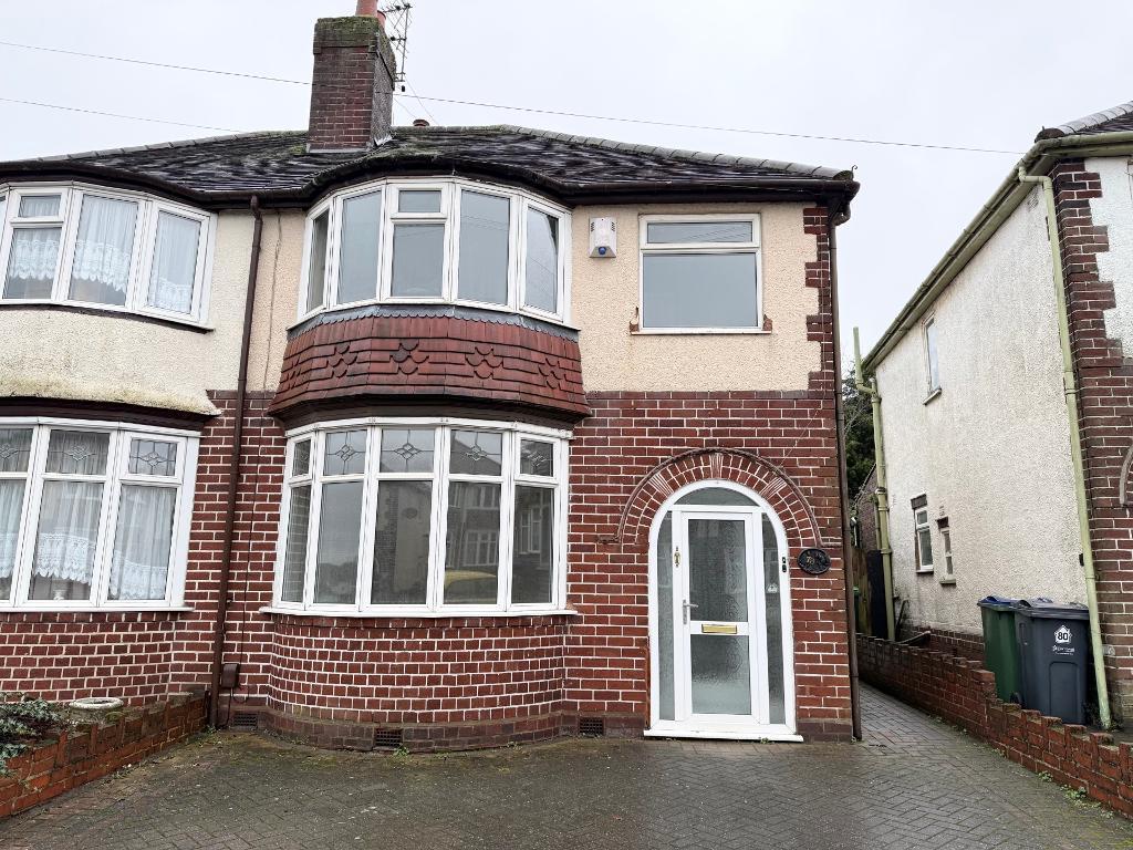 3 Bed Semi-Detached Property to Rent in West Bromwich, B71 3JQ