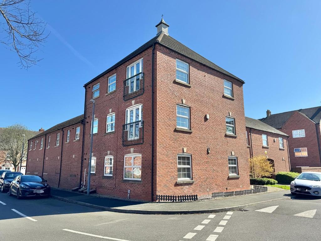 1 Bed Flat Property to Rent in West Bromwich, B71 3RH