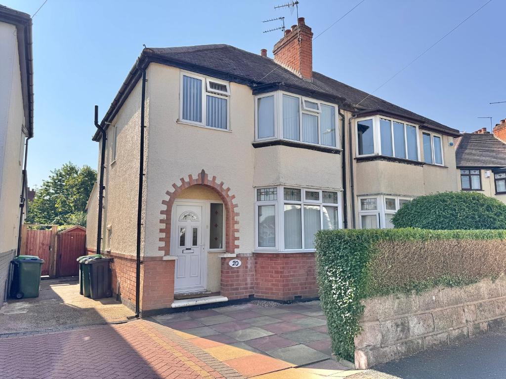 3 Bed Semi-Detached Property to Rent in Wednesbury, WS10 0RX